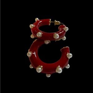 Red Enamel Hoop earrings with faux pearl accents. NWOT. Non branded. Post back.